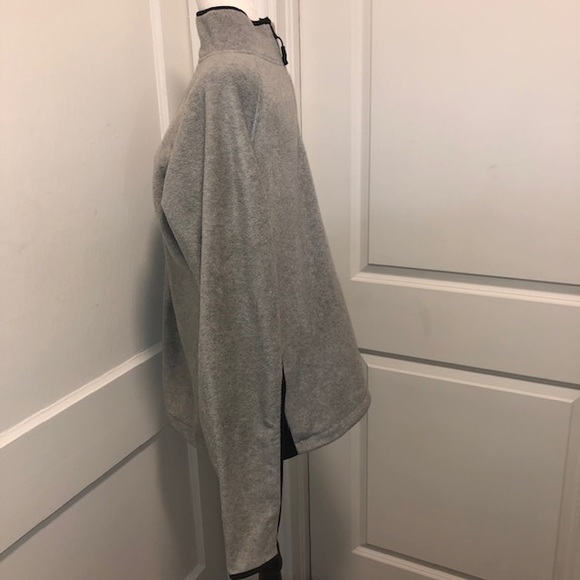 Nautical turtleneck long sleeve top size Large - Picture 3 of 5